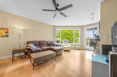 Condo for sale at 204 1150 Quayside Drive New Westminster British Columbia - MLS: R3156931