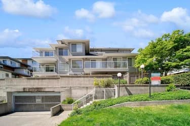 Condo for sale at 204 11671 Fraser Street Maple Ridge British Columbia - MLS: R3159775