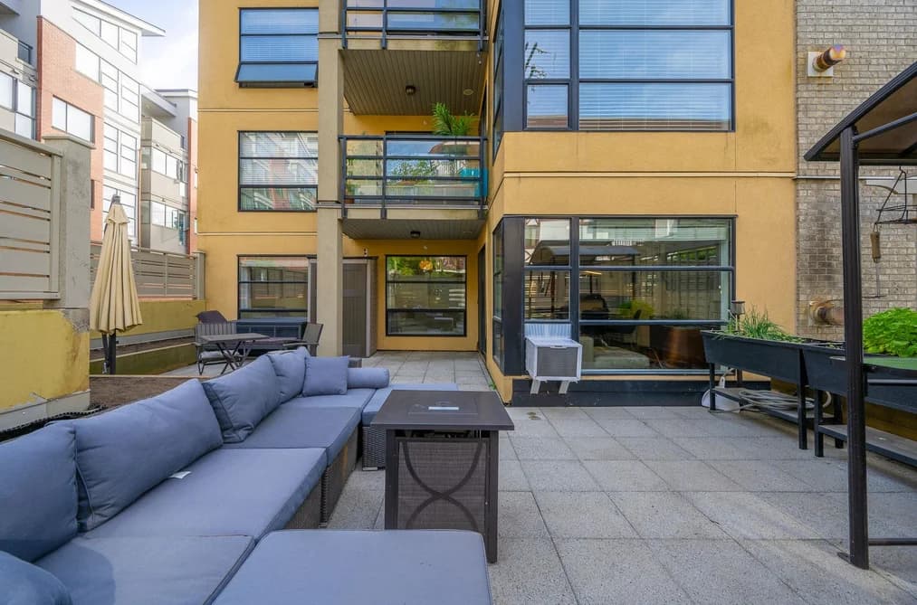 204 124 W 3RD STREET, North Vancouver, BC — Residential for Sale - Main Photo