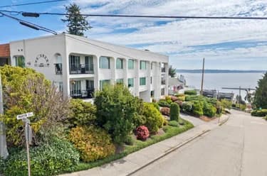 Condo for sale at 204 15070 Prospect Avenue White Rock British Columbia - MLS: R3158258