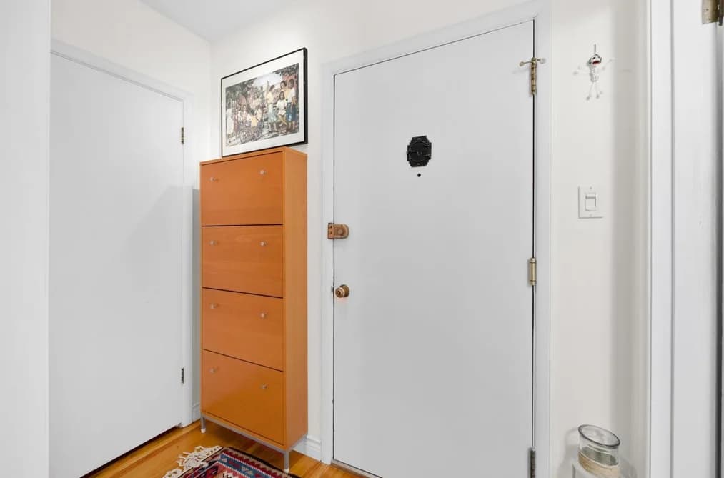 204 1565 BURNABY STREET, Vancouver, BC — Residential for Sale - Photo 2