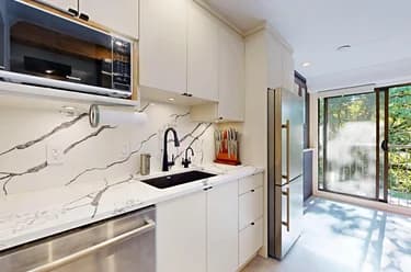 Condo for sale at 204 252 W 2nd Street North Vancouver British Columbia - MLS: R3162459