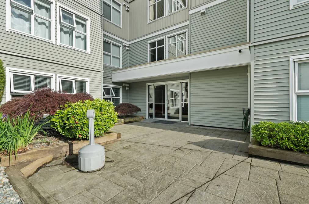 204 33255 OLD YALE ROAD, Abbotsford, BC — Residential for Sale - Photo 2