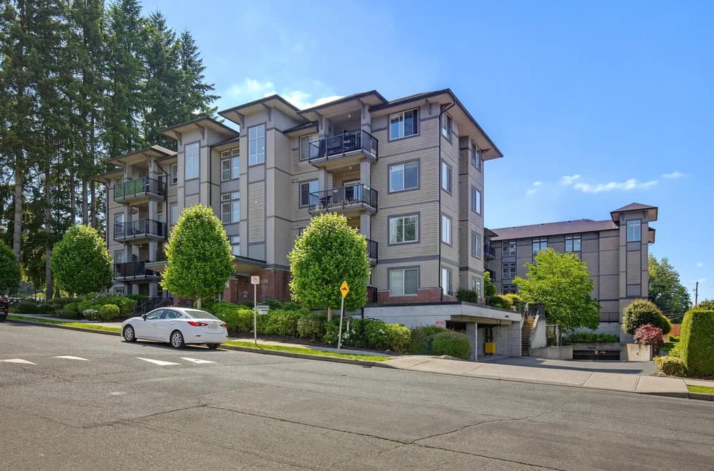 204 33898 PINE STREET, Abbotsford, BC — Residential for Sale - Photo 2