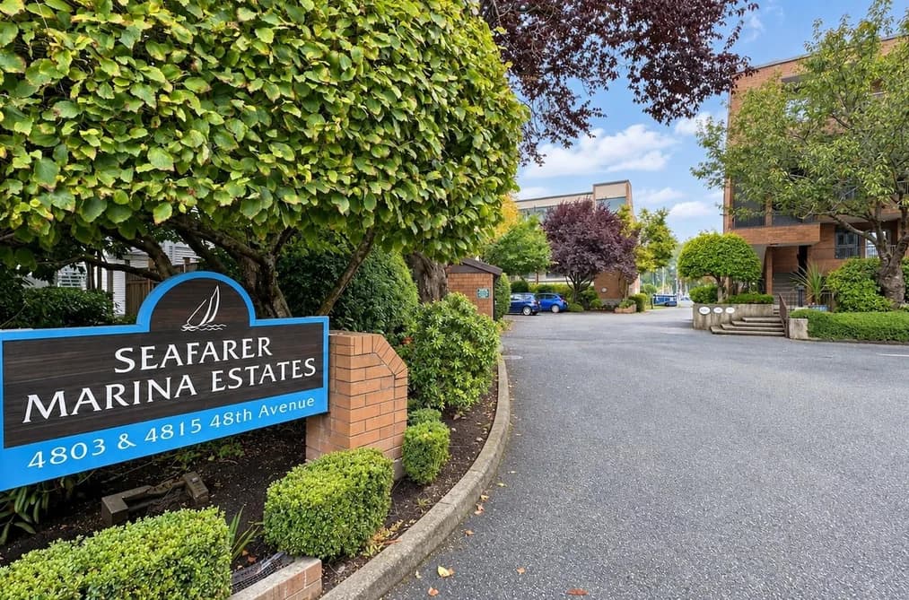 204 4803 48 AVENUE, Delta, BC — Residential for Sale - Main Photo