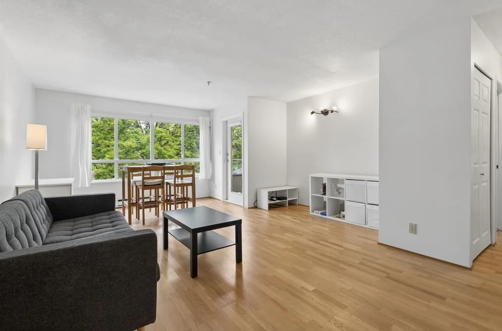 204 4990 MCGEER STREET, Vancouver, BC — Residential for Sale - Photo 2