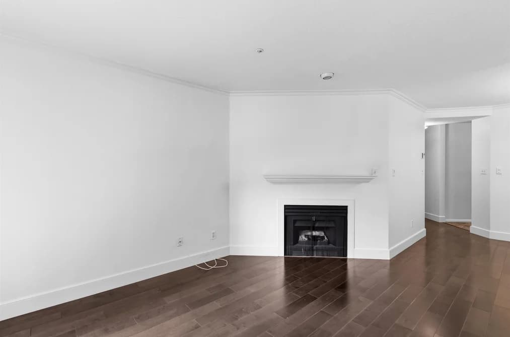 204 5656 HALLEY AVENUE, Burnaby, BC — Residential for Sale - Photo 2
