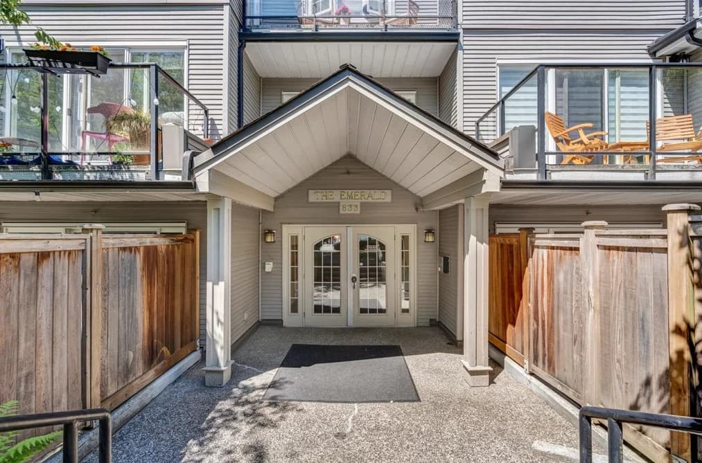 204 833 W 16TH AVENUE, Vancouver, BC — Residential for Sale - Main Photo