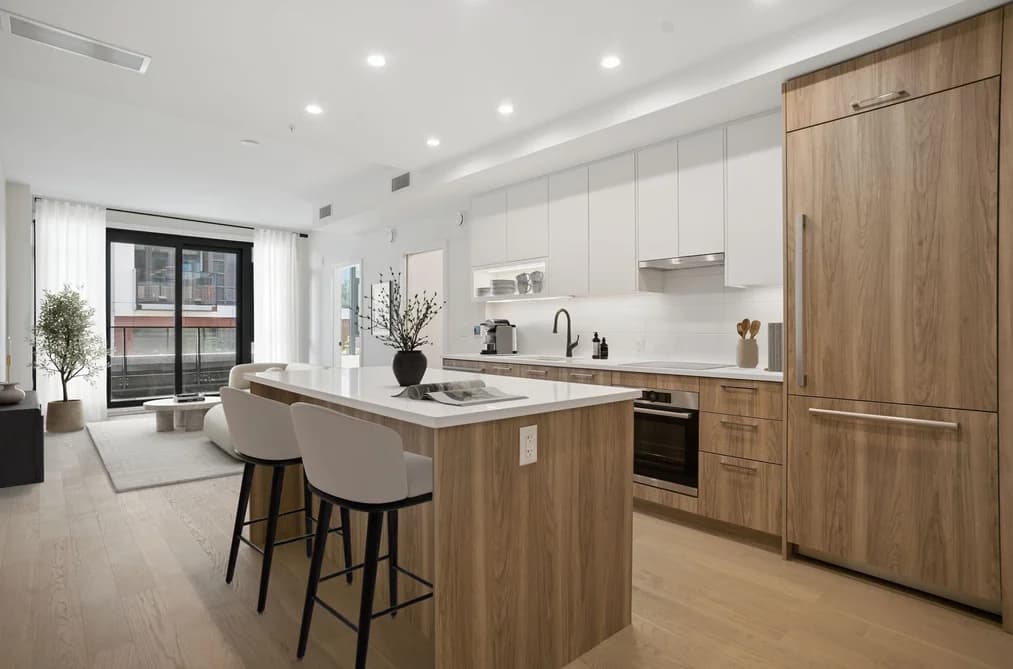 204 8398 OAK STREET, Vancouver, BC — Residential for Sale - Main Photo
