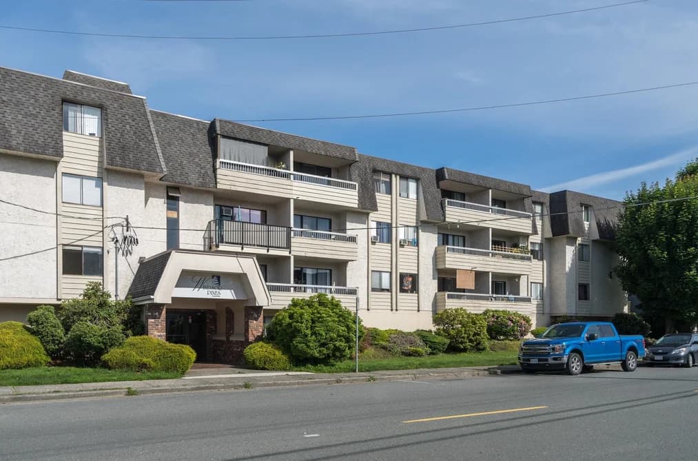 204 9477 COOK STREET, Chilliwack, BC — Residential for Sale - Photo 2