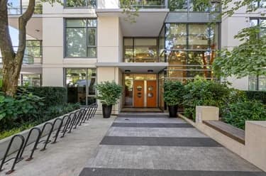 Condo for sale at 205 135 W 2nd Street North Vancouver British Columbia - MLS: R3159201