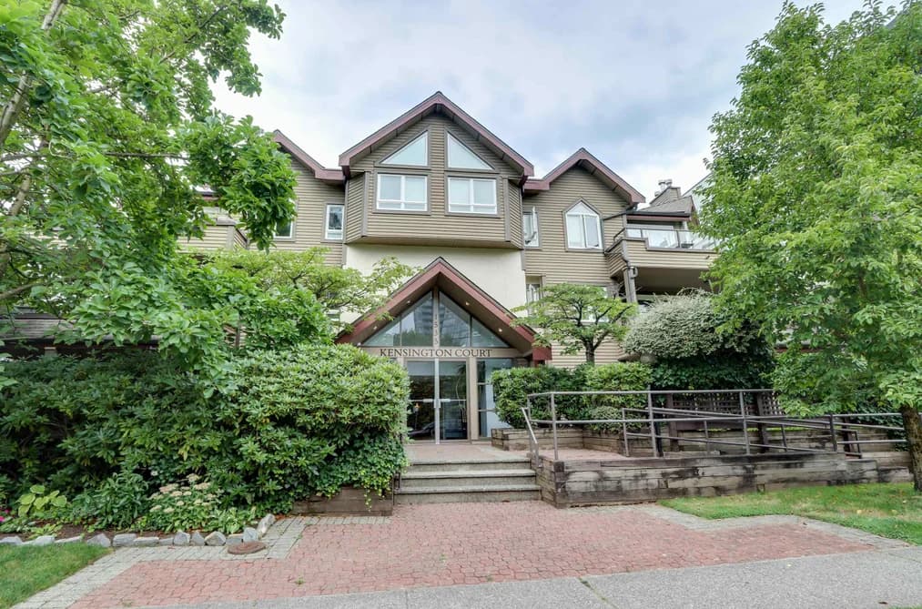 205 1535 CHESTERFIELD AVENUE, North Vancouver, BC — Residential for Sale - Photo 2