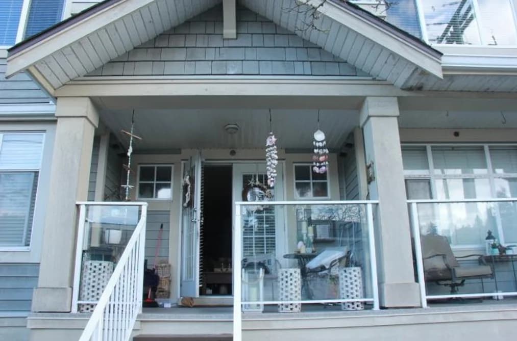 205 15621 MARINE DRIVE, White Rock, BC — Residential for Sale - Photo 2