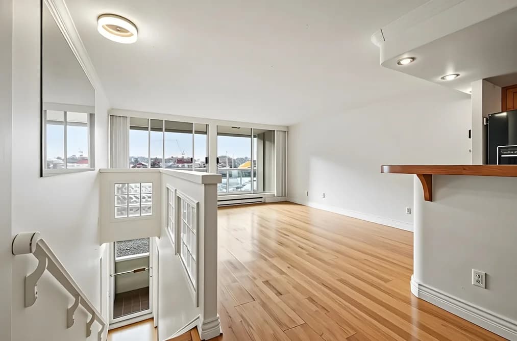 205 1600 HOWE STREET, Vancouver, BC — Residential for Sale - Photo 2