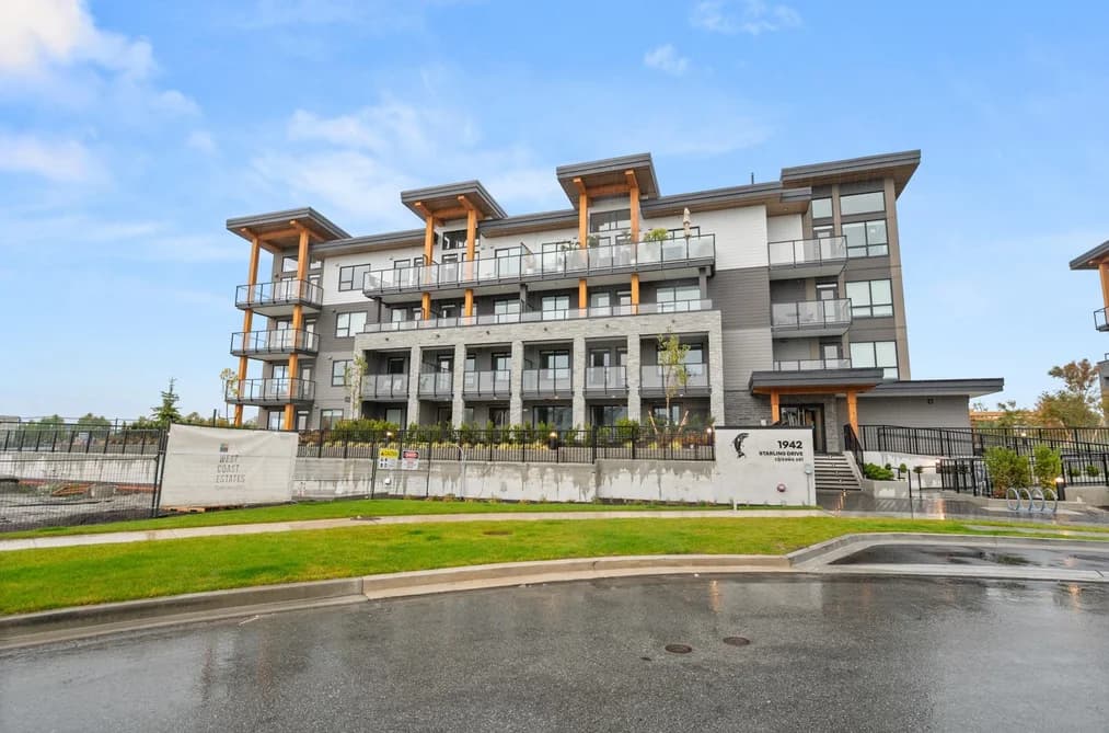 205 1942 STARLING DRIVE, Tsawwassen, BC — Residential for Sale - Photo 2