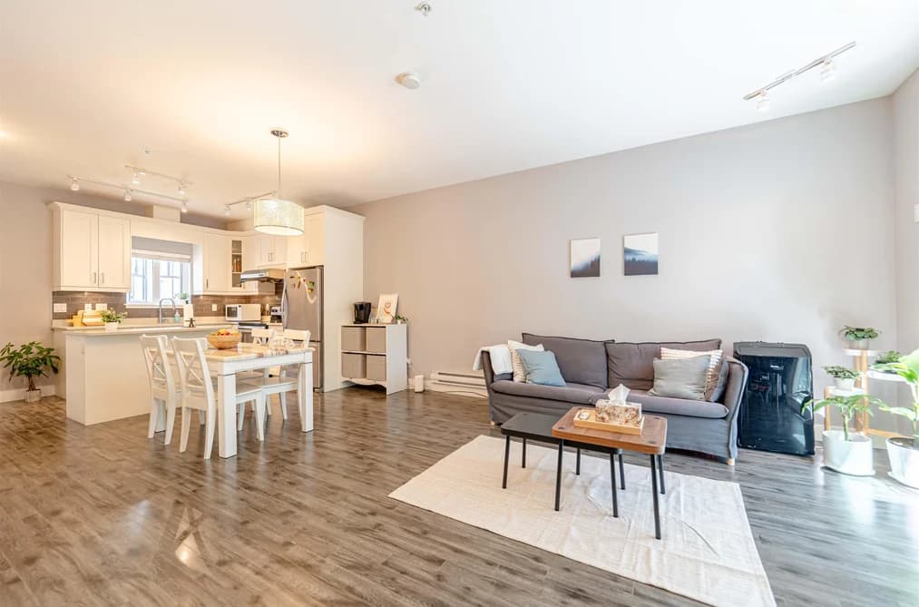 205 2263 TRIUMPH STREET, Vancouver, BC — Residential for Sale - Main Photo
