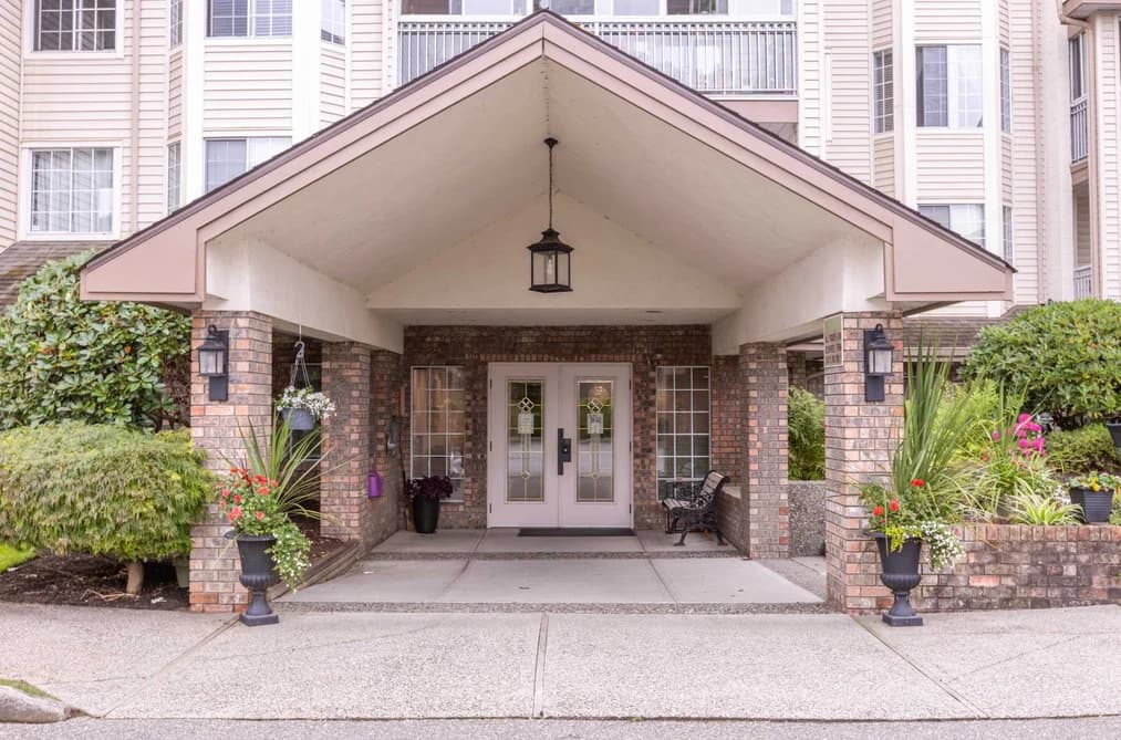 205 2491 GLADWIN ROAD, Abbotsford, BC — Residential for Sale - Photo 2