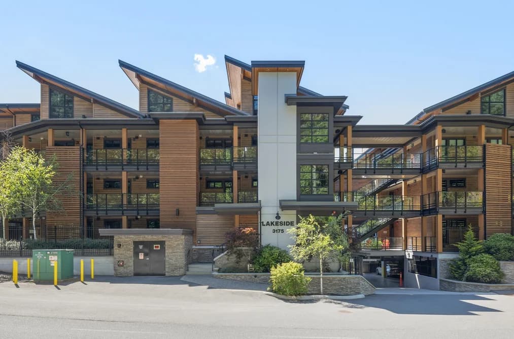 205 3175 COLUMBIA VALLEY ROAD, Cultus Lake, BC — Residential for Sale - Photo 2