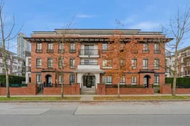Condo for sale at 205 553 Foster Avenue Coquitlam British Columbia - MLS: R3109249