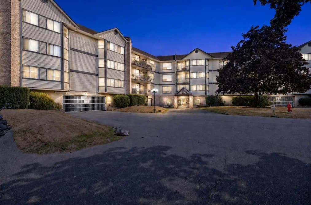 205 5710 201 STREET, Langley, BC — Residential for Sale - Photo 2
