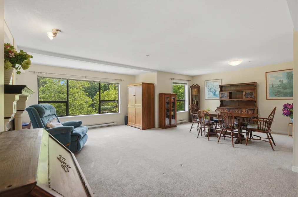 205 5855 COWRIE STREET, Sechelt, BC — Residential for Sale - Photo 2