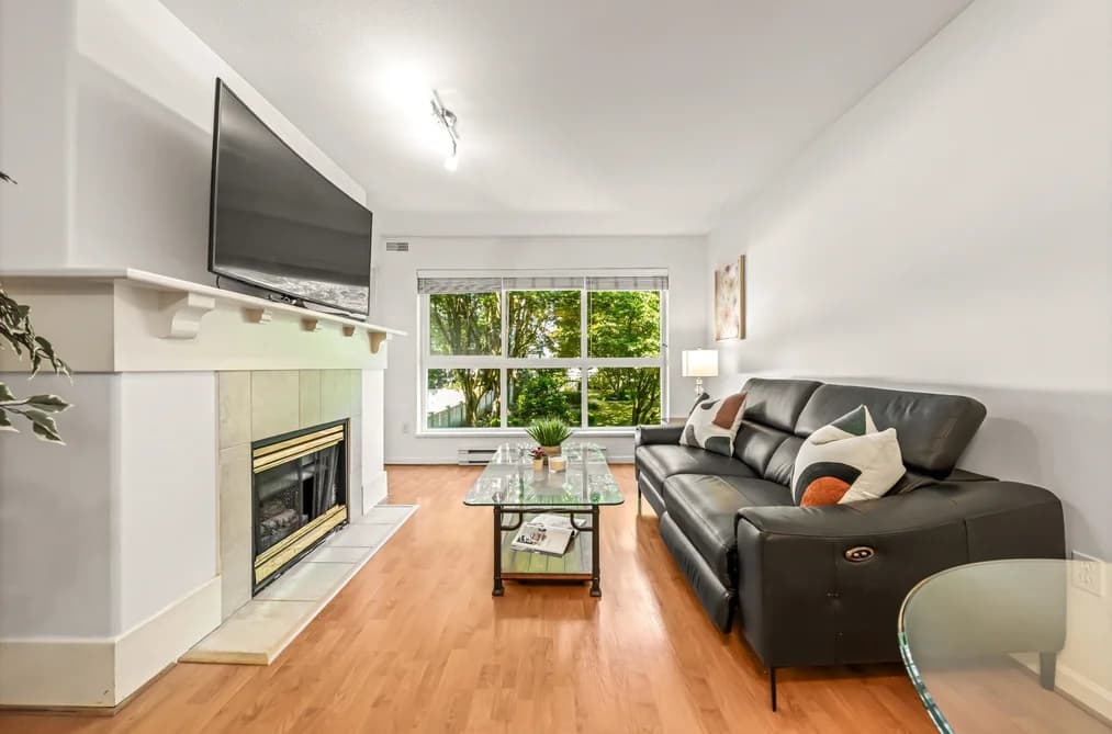 205 5900 DOVER CRESCENT, Richmond, BC — Residential for Sale - Photo 2