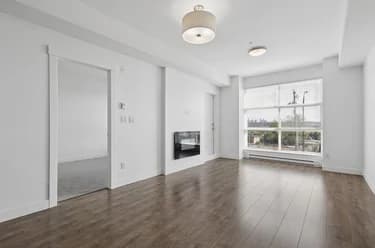 Condo for sale at 205 827 Roderick Avenue Coquitlam British Columbia - MLS: R3139068