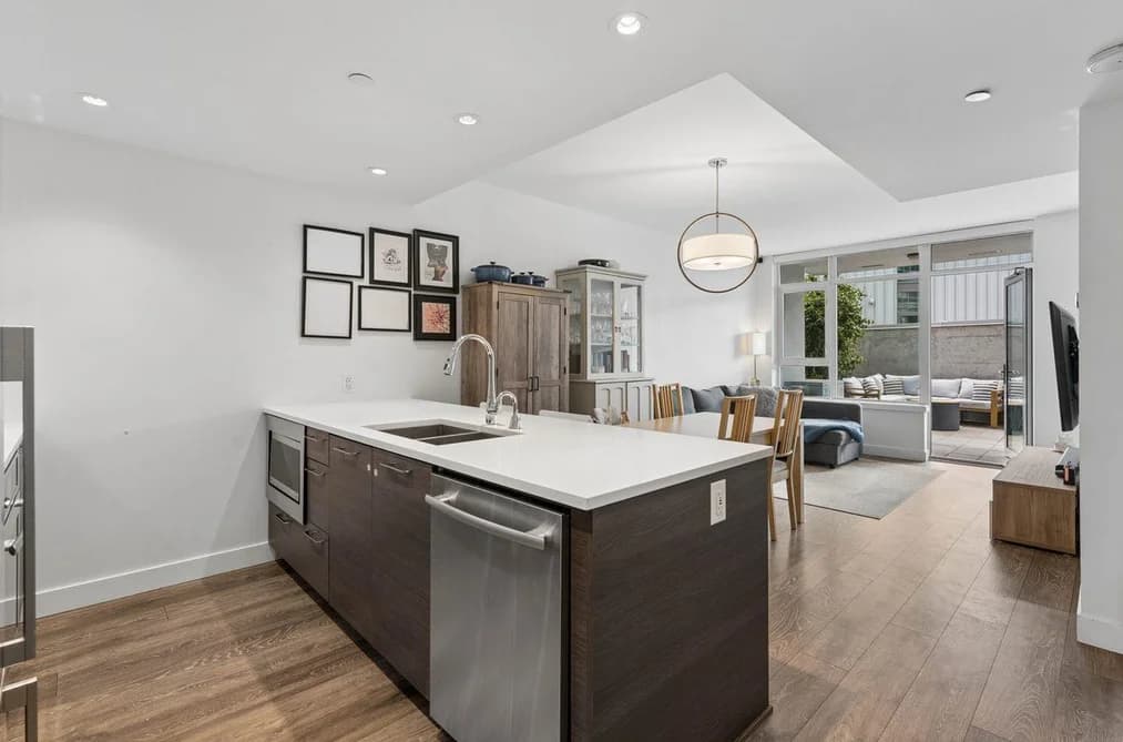 205 8538 RIVER DISTRICT CROSSING, Vancouver, BC — Residential for Sale - Photo 2