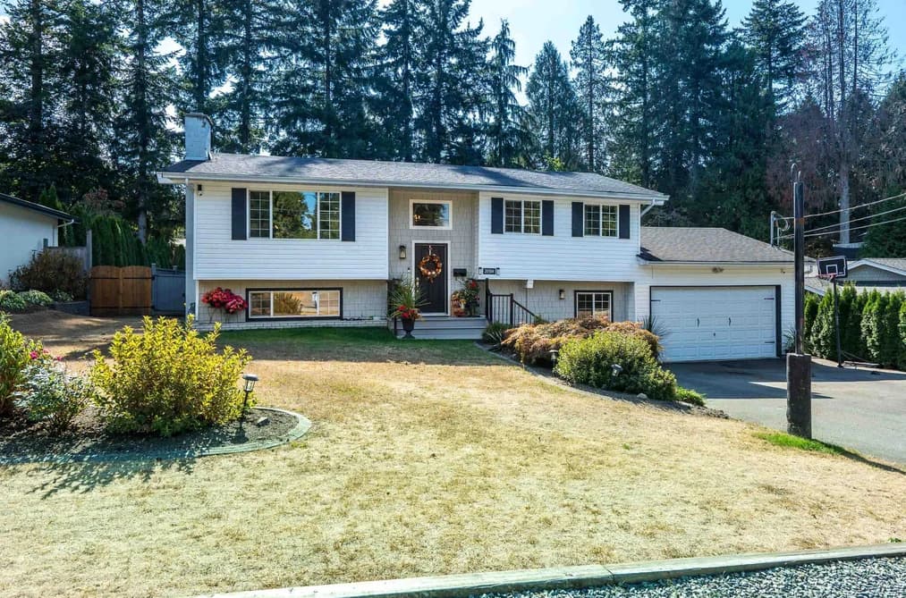 20504 43 AVENUE, Langley, BC — Residential for Sale - Main Photo