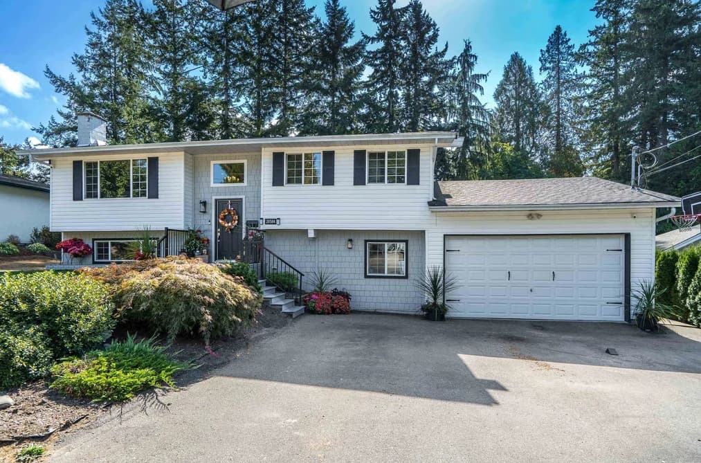 20504 43 AVENUE, Langley, BC — Residential for Sale - Photo 2