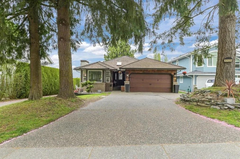 20535 98 AVENUE, Langley, BC — Residential for Sale - Main Photo