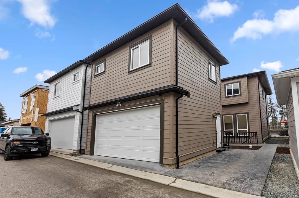 20540 76 AVENUE, Langley, BC — Residential for Sale - Photo 2