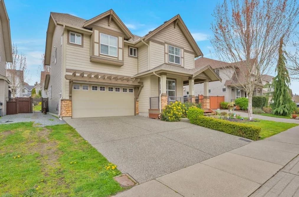 2057 MERLOT BOULEVARD, Abbotsford, BC — Residential for Sale - Photo 2