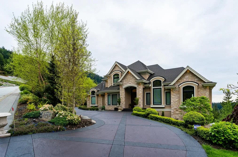 2057 RIDGE MOUNTAIN DRIVE, Anmore, BC — Residential for Sale - Photo 2