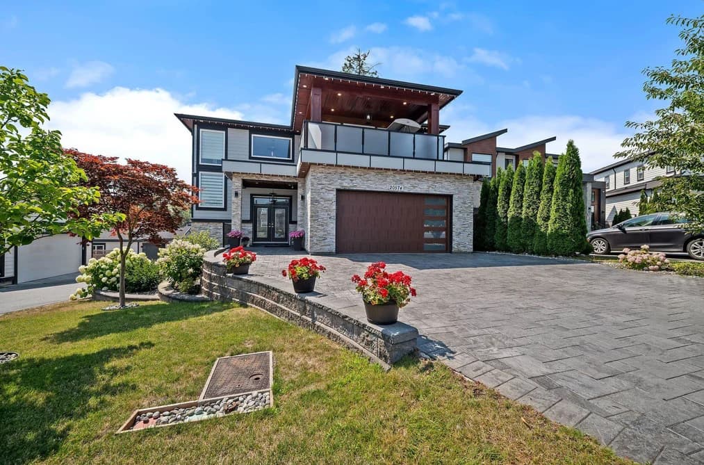 20574 71 AVENUE, Langley, BC — Residential for Sale - Photo 2