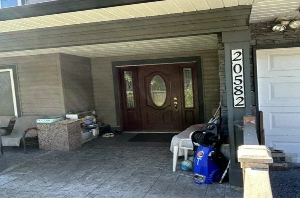 20582 LORNE AVENUE, Maple Ridge, BC — Residential for Sale - Photo 2