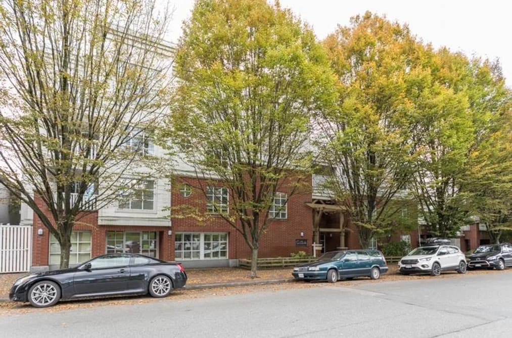 206 137 E 1ST STREET, North Vancouver, BC — Residential for Sale - Main Photo