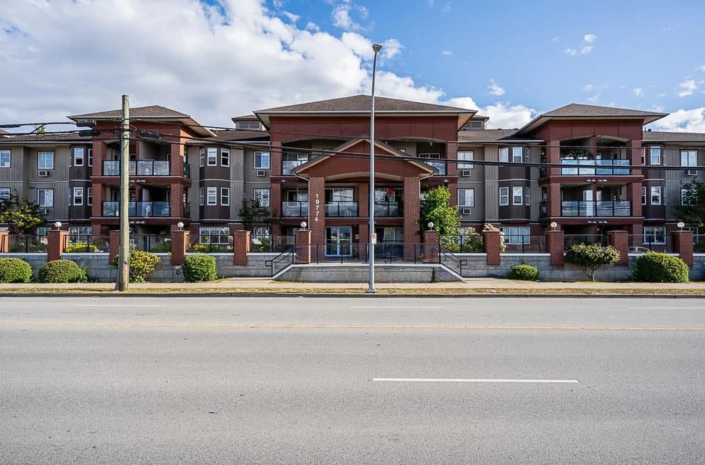 206 19774 56 AVENUE, Langley, BC — Residential for Sale - Main Photo