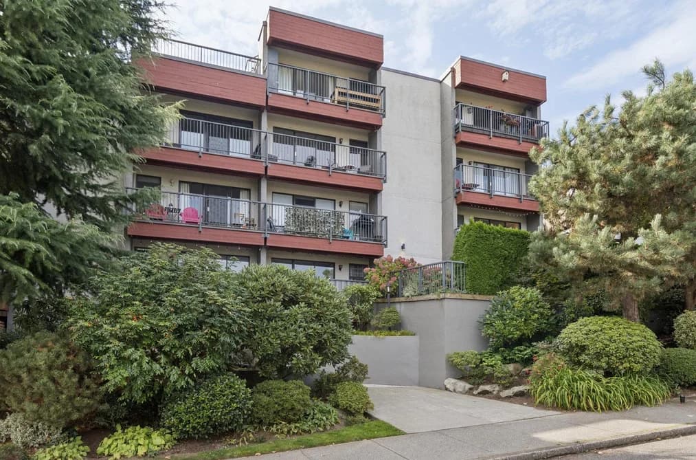 206 2120 W 2ND AVENUE, Vancouver, BC — Residential for Sale - Main Photo