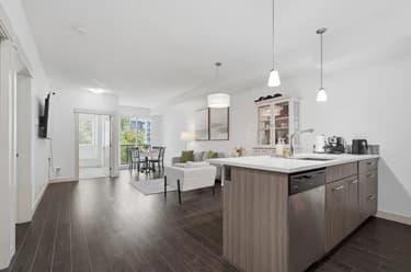 Condo for sale at 206 2214 Kelly Avenue Port Coquitlam British Columbia - MLS: R3140828
