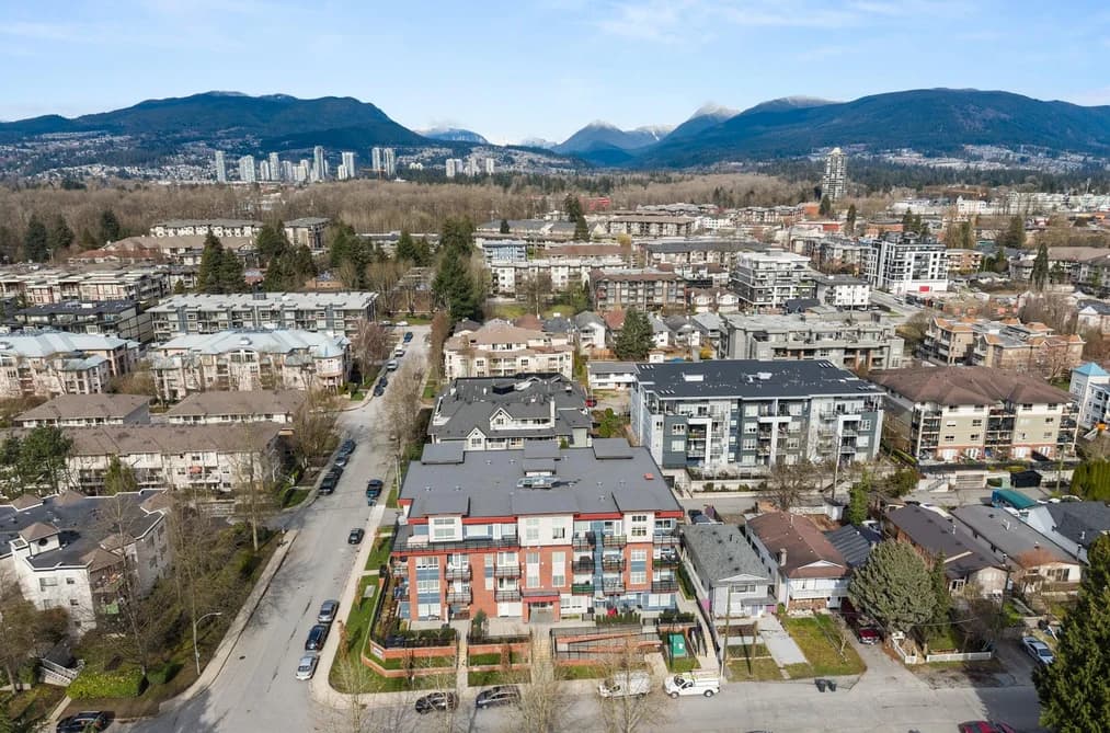 206 2389 HAWTHORNE AVENUE, Port Coquitlam, BC — Residential for Sale - Photo 2