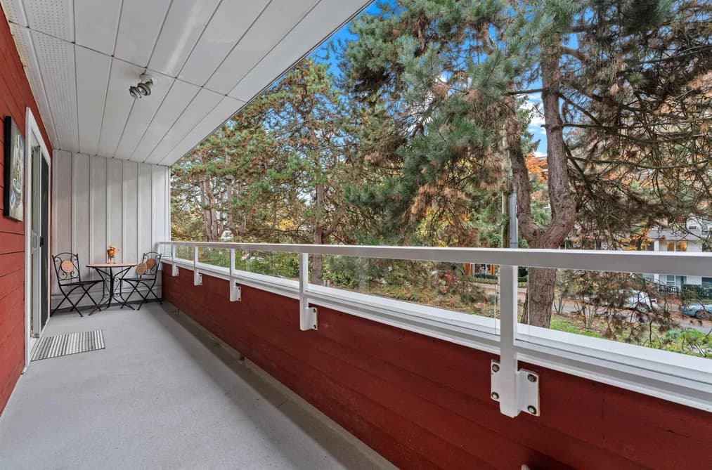 206 250 W 1ST STREET, North Vancouver, BC — Residential for Sale - Photo 2