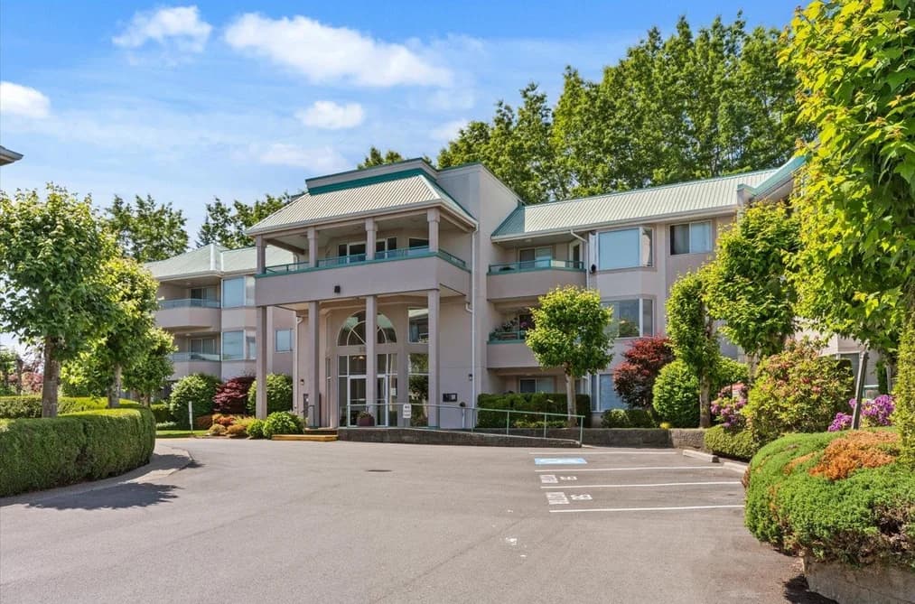 206 33165 OLD YALE ROAD, Abbotsford, BC — Residential for Sale - Main Photo