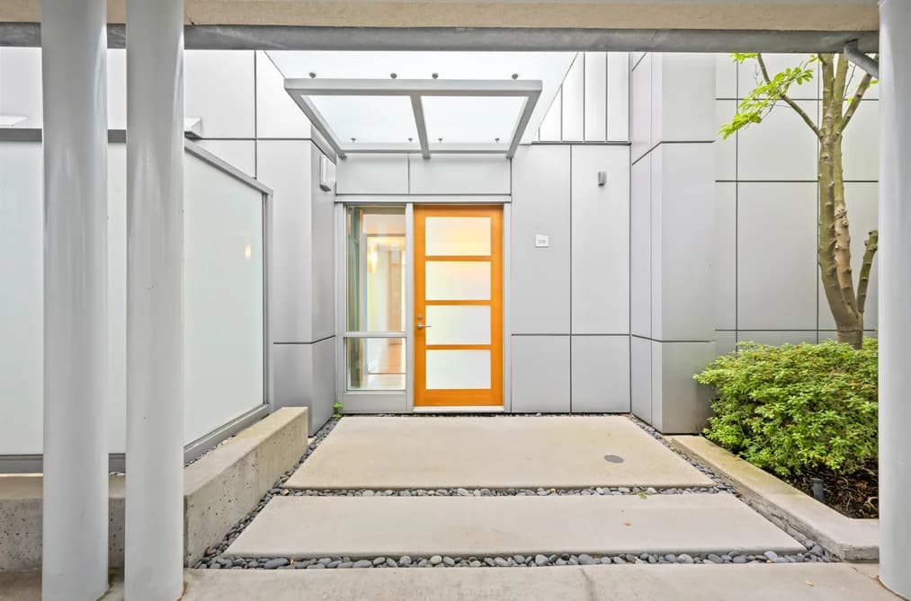 206 560 NICOLA STREET, Vancouver, BC — Residential for Sale - Photo 2