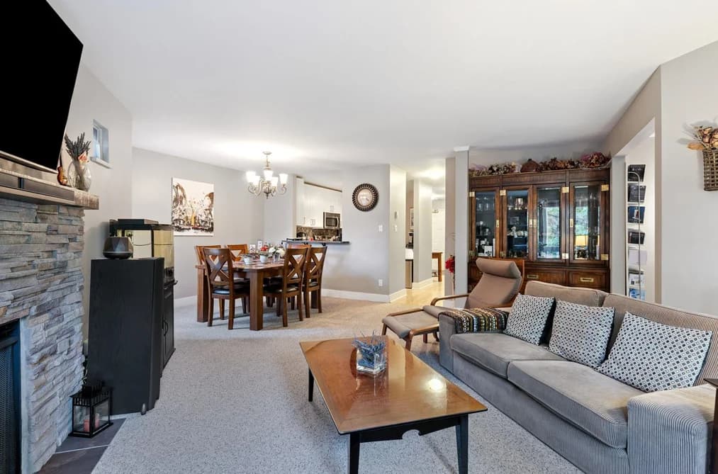 206 7459 MOFFATT ROAD, Richmond, BC — Residential for Sale - Photo 2