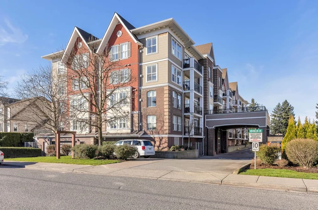206 8933 EDWARD STREET, Chilliwack, BC — Residential for Sale - Main Photo
