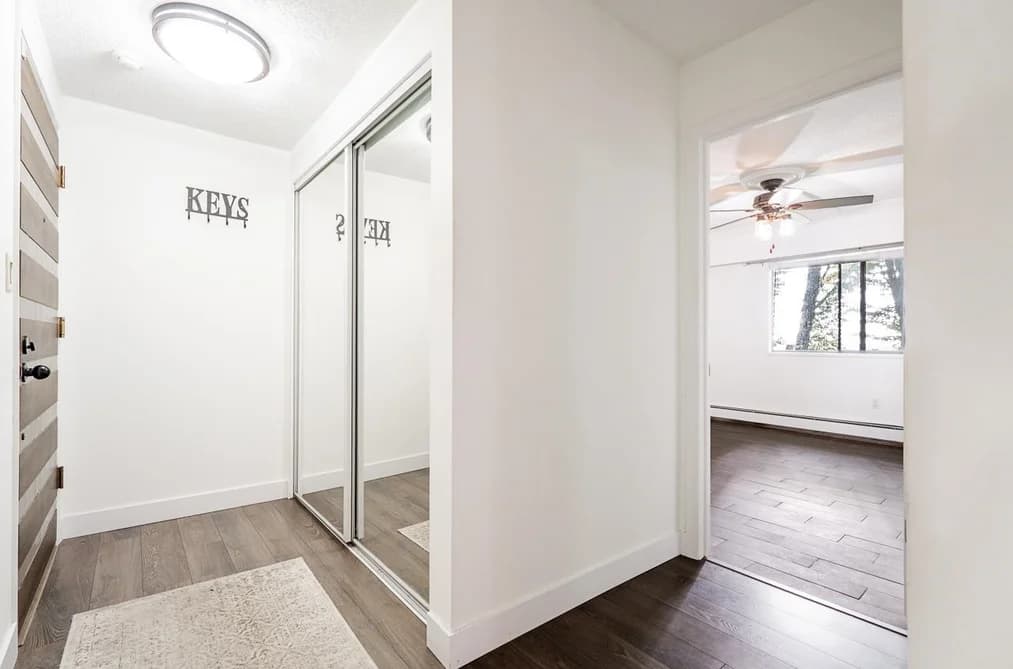 207 1025 CORNWALL STREET, New Westminster, BC — Residential for Sale - Photo 2