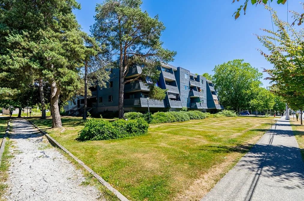 207 17661 58A AVENUE, Surrey, BC — Residential for Sale - Main Photo