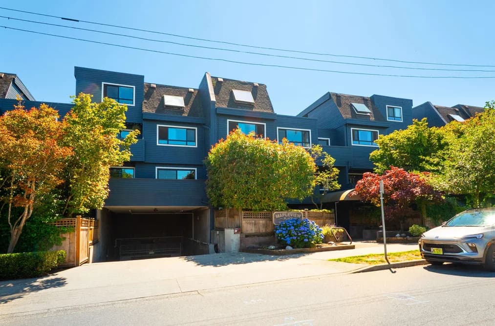207 1990 W 6TH AVENUE, Vancouver, BC — Residential for Sale - Main Photo
