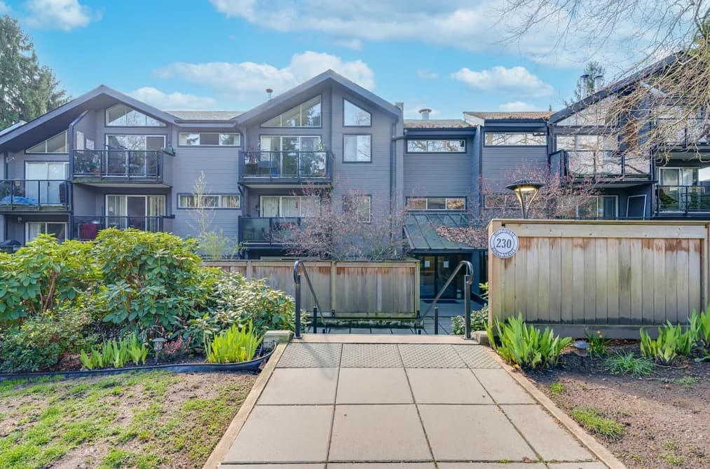 207 230 MOWAT STREET, New Westminster, BC — Residential for Sale - Main Photo